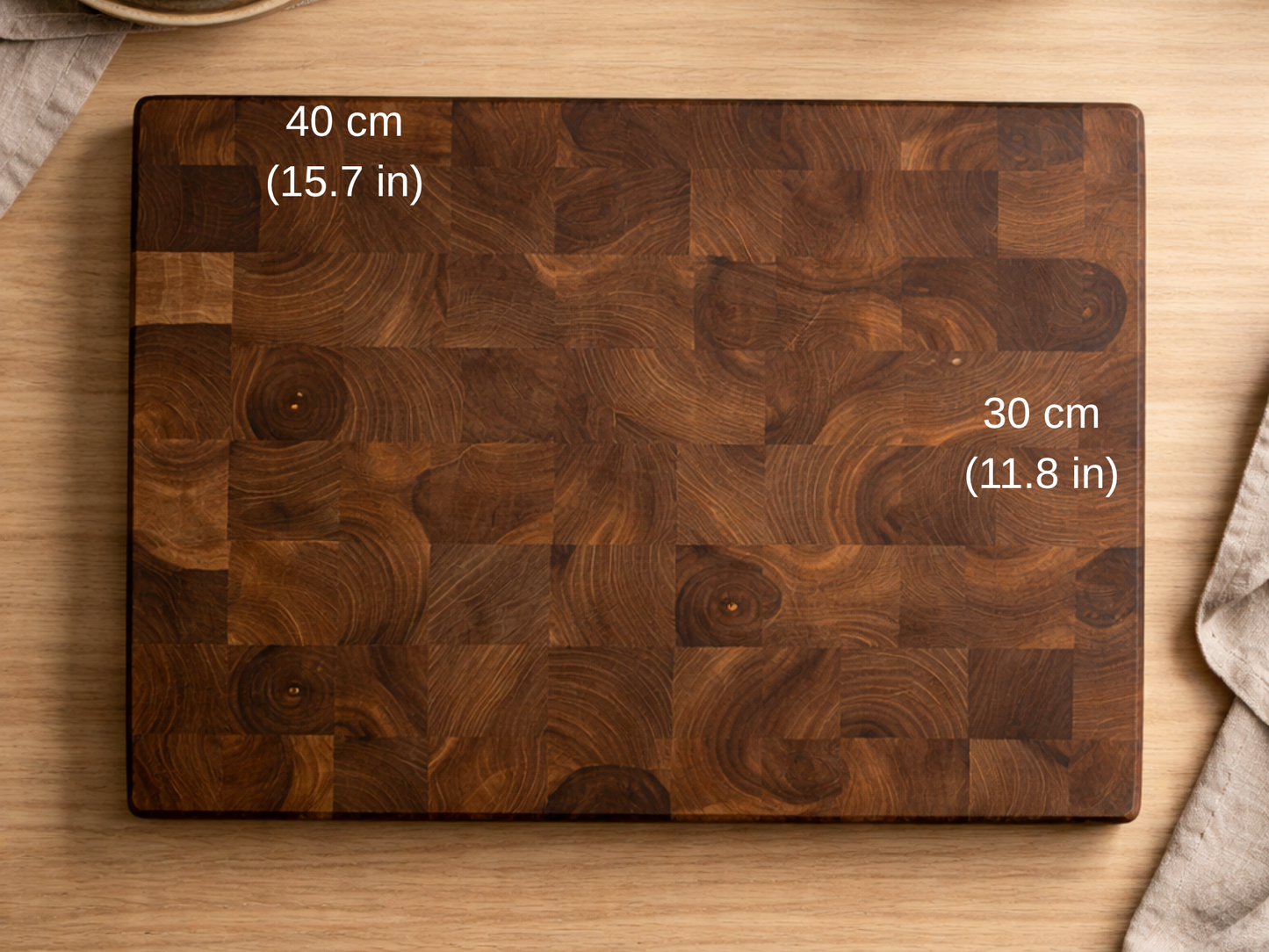 El Yapımı Ceviz End Grain Kesme Tahtası 40x30x4 cm- Profesyonel Mutfak ve Sunum Tahtası